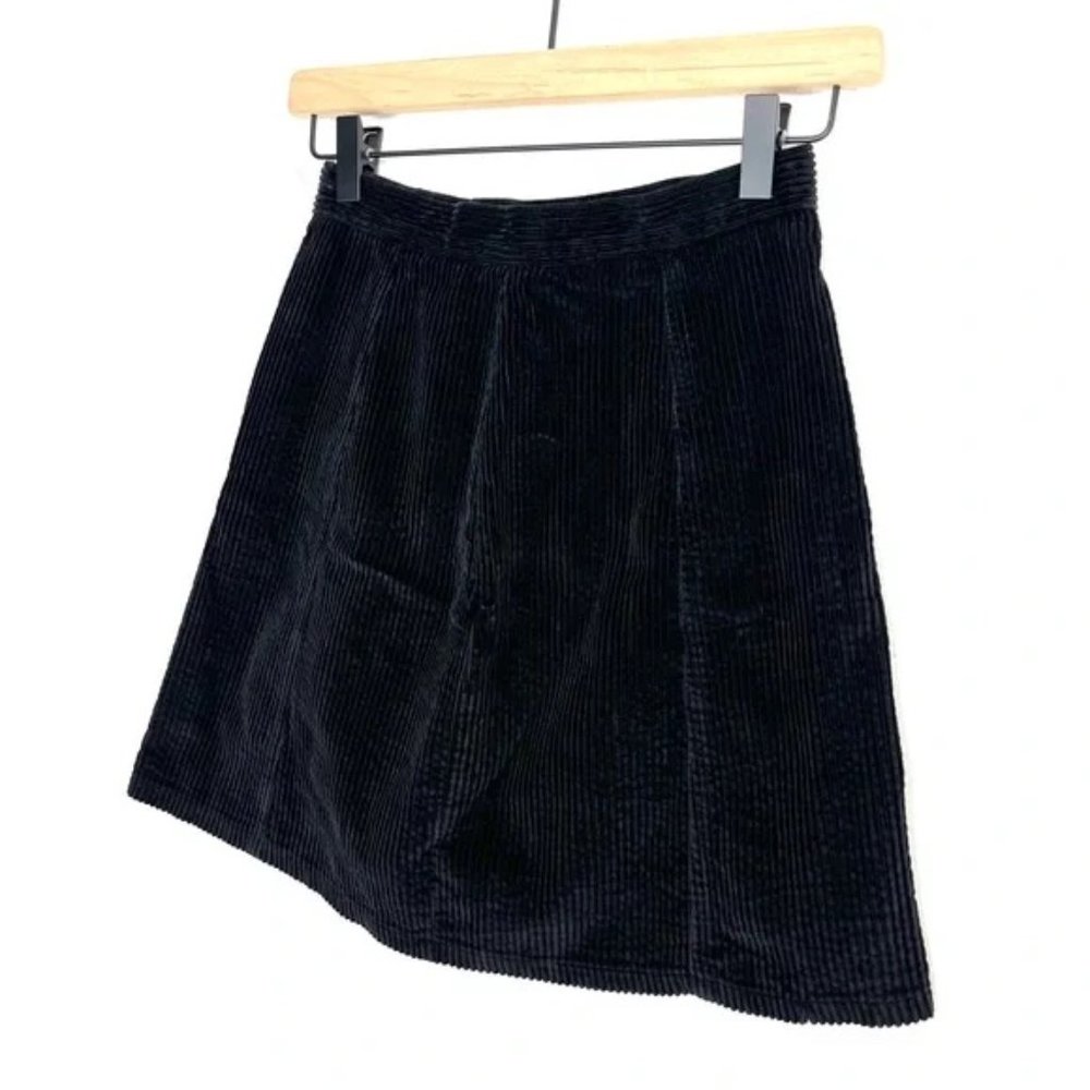 EXPRESS Vintage 90’s Black Corduroy High Waist Mini Skirt — US 3/4